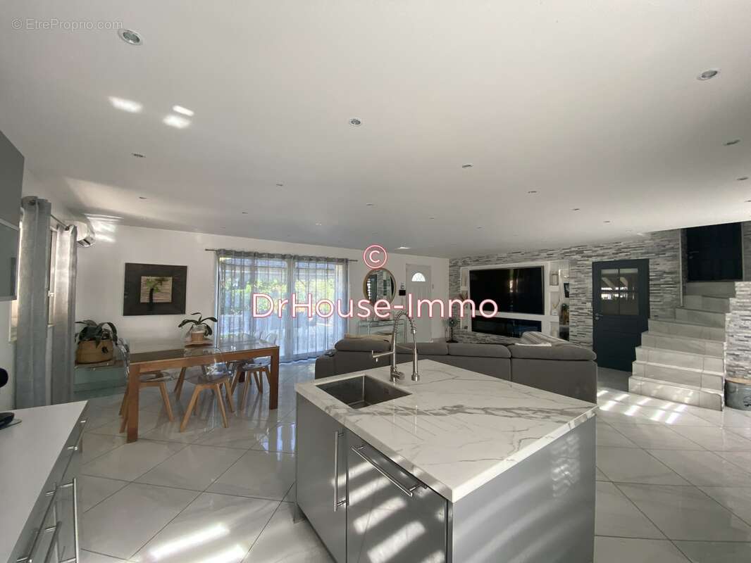 Maison à MARSEILLE-13E