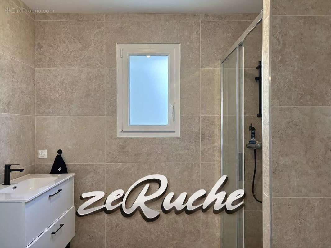 Maison à BIEVILLE-BEUVILLE