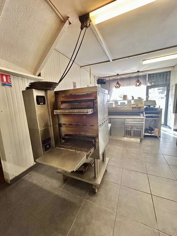 Commerce à ILLE-SUR-TET