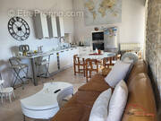 Maison à SAINT-CESAIRE-DE-GAUZIGNAN