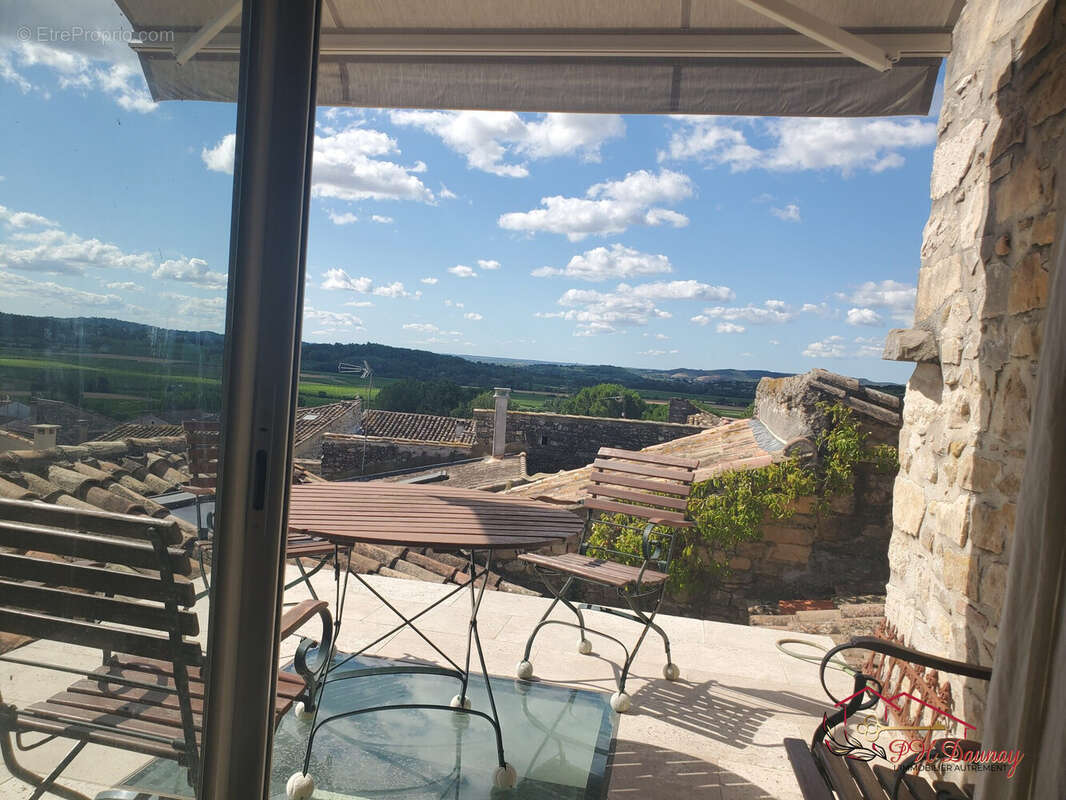 Maison à SAINT-CESAIRE-DE-GAUZIGNAN