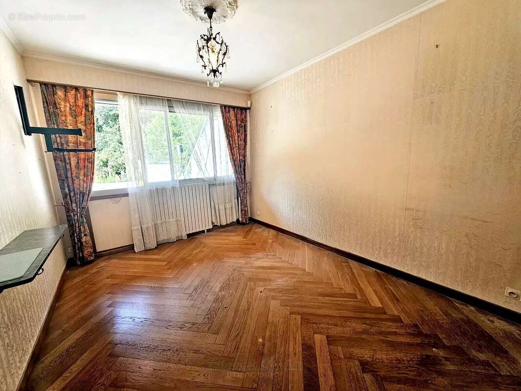 Maison à VILLEMANDEUR