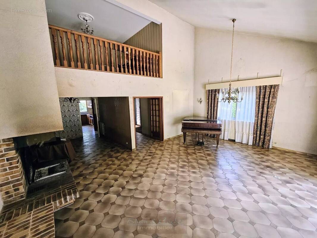 Maison à VILLEMANDEUR