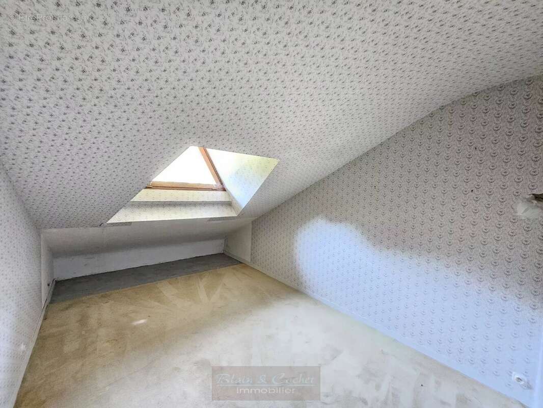 Maison à VILLEMANDEUR