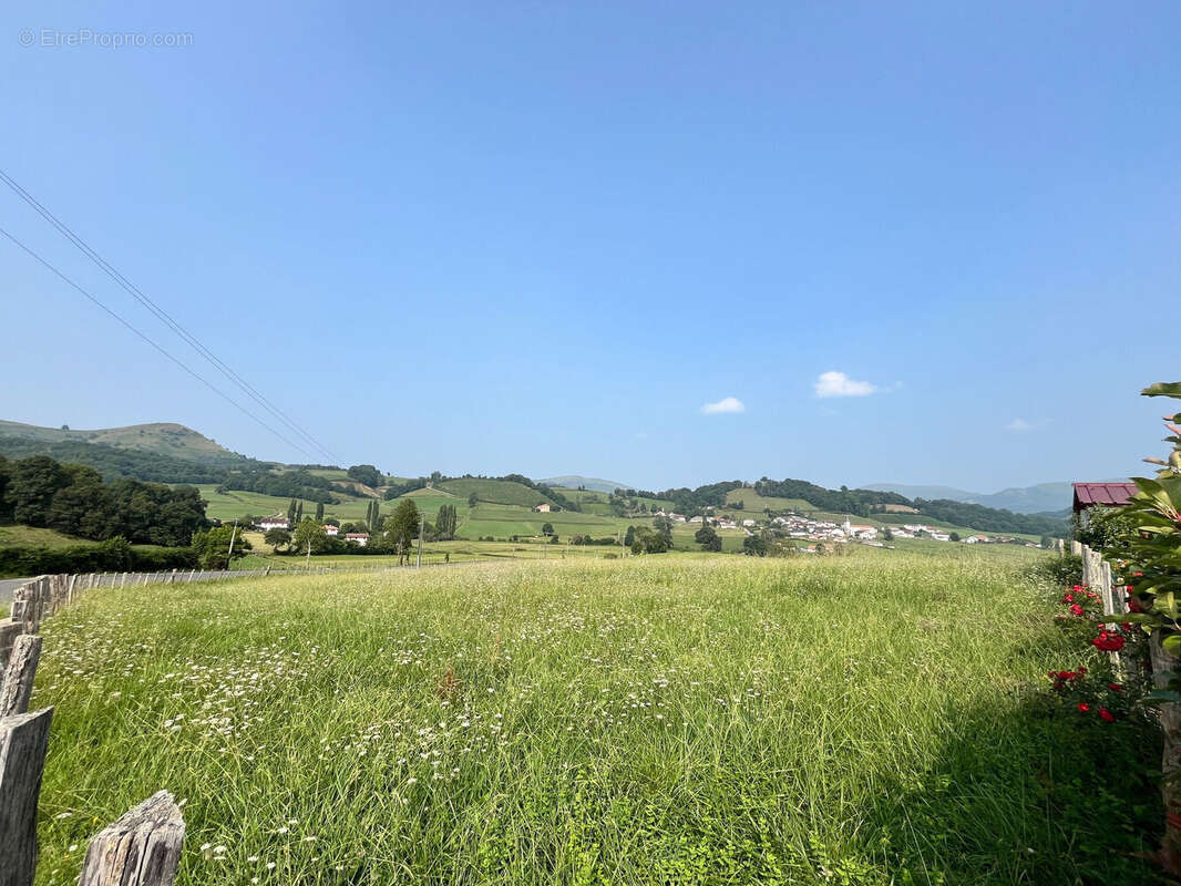 Photo 2 - Terrain à JAXU