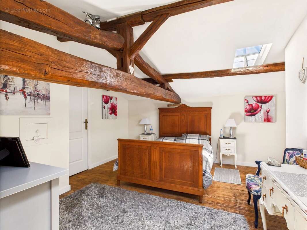 Maison à SAUZE-VAUSSAIS