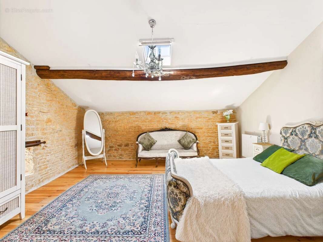 Maison à SAUZE-VAUSSAIS