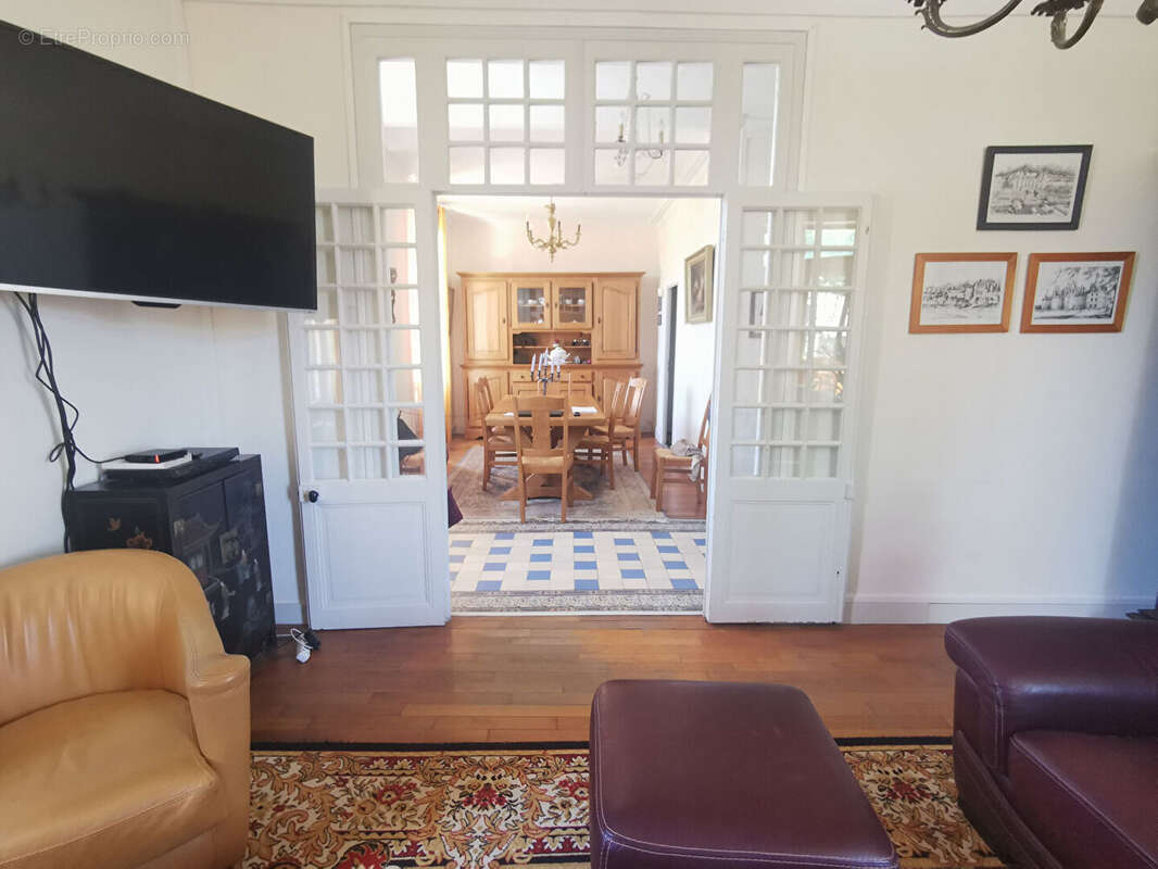 Maison à PORT-DE-PILES