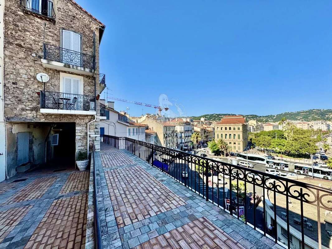 Appartement à CANNES