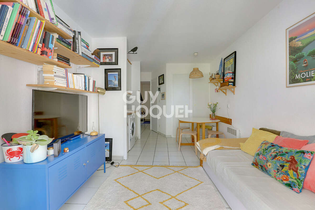 Appartement à MOLIETS-ET-MAA