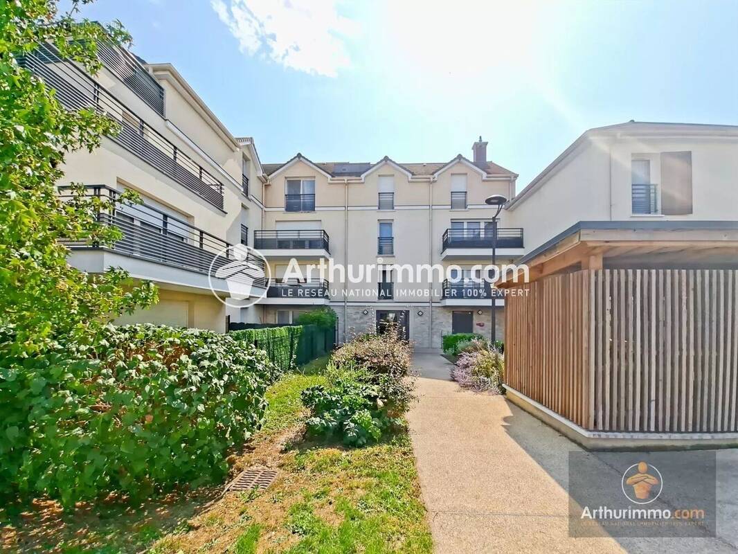 Appartement à SAINT-PIERRE-DU-PERRAY