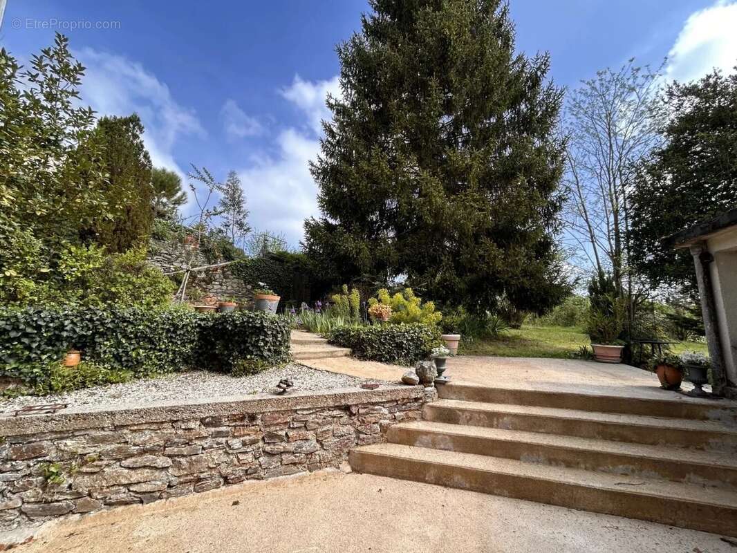 Maison à SAINT-BENOIT-DU-SAULT