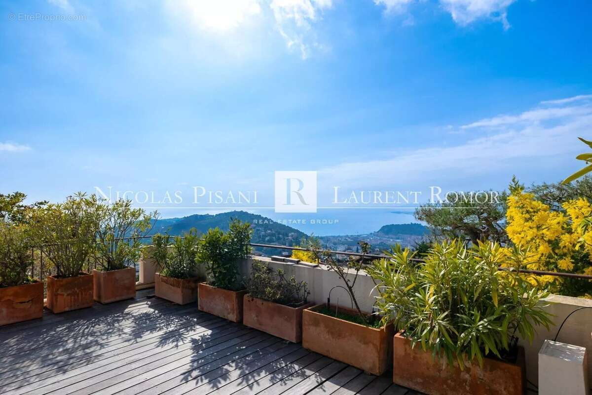 Appartement à VILLEFRANCHE-SUR-MER