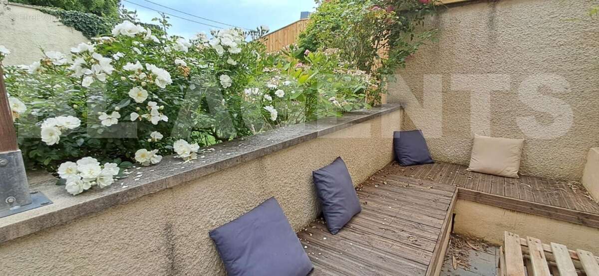 Unknown-25 - Maison à VIVIER-AU-COURT