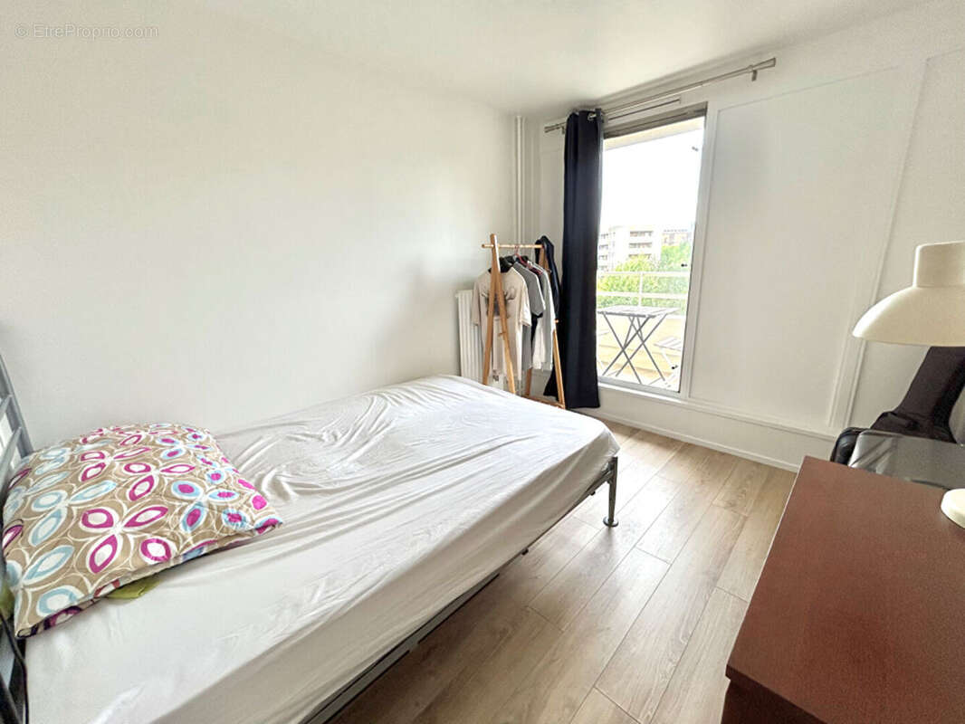 Appartement à NANTERRE
