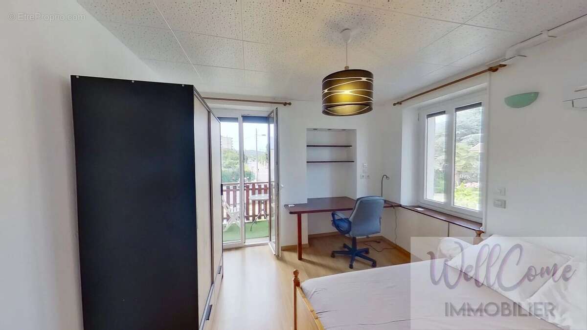 Appartement à AIX-LES-BAINS