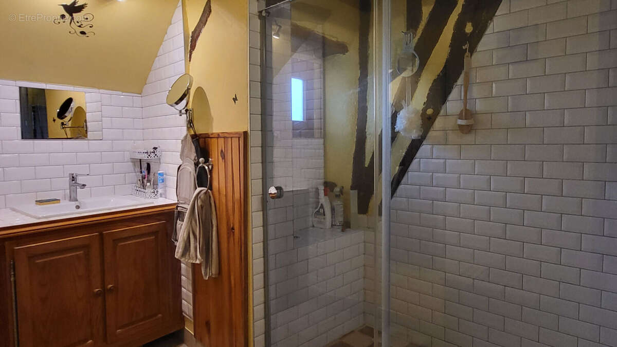 Appartement à EPERNON