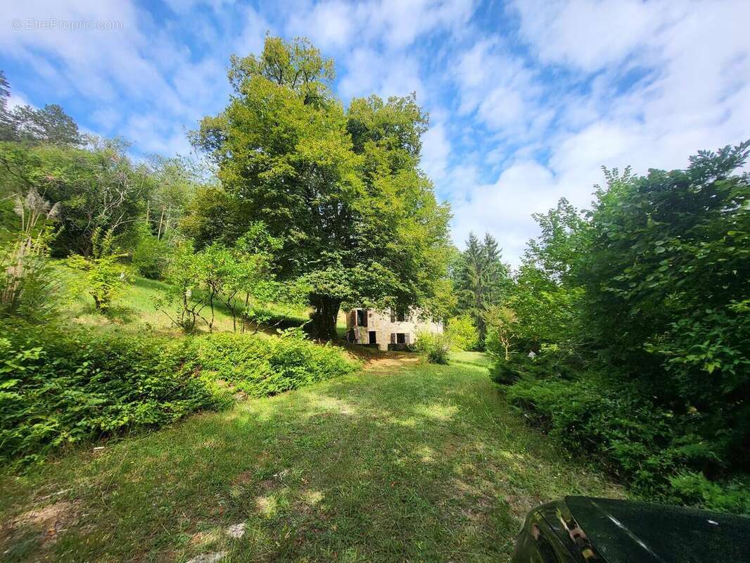 20250730102643 - Maison à ROUFFIGNAC-SAINT-CERNIN-DE-REILHAC