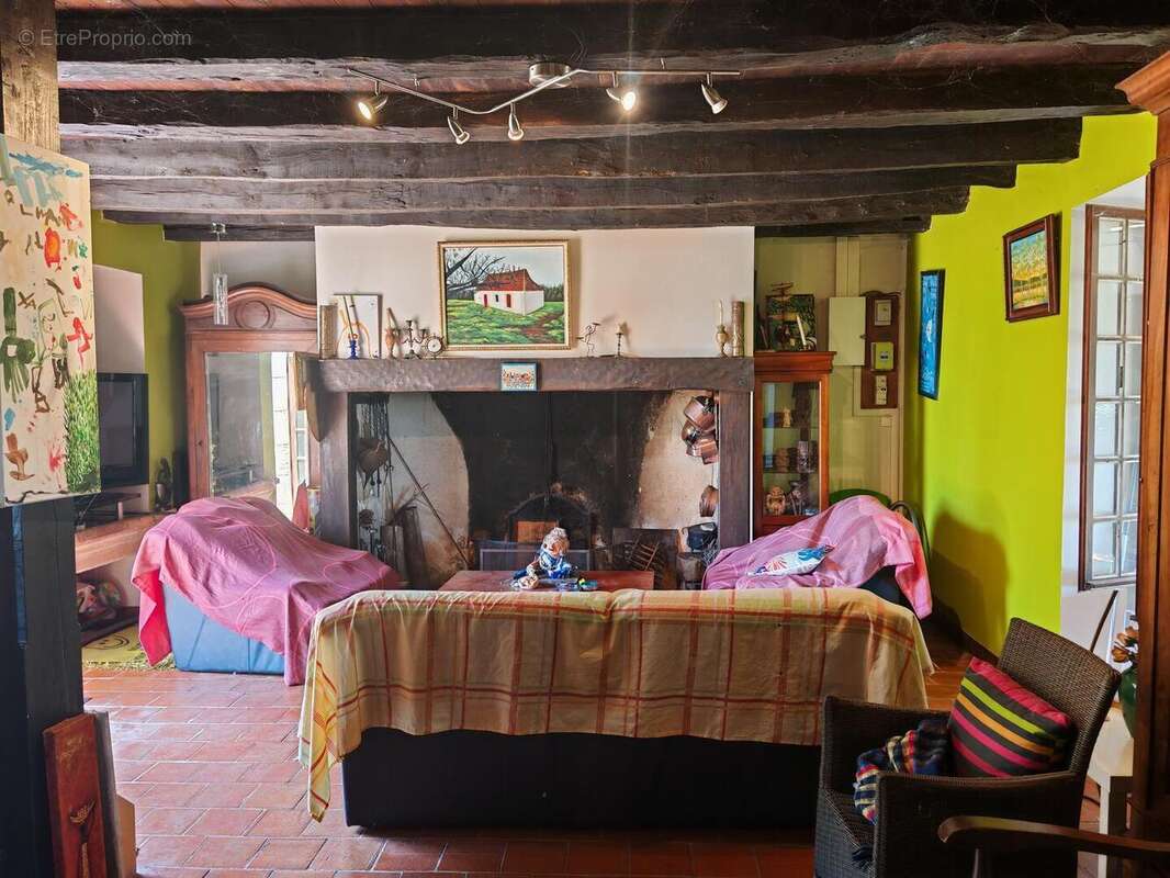 IMG20250716150649 - Maison à ROUFFIGNAC-SAINT-CERNIN-DE-REILHAC