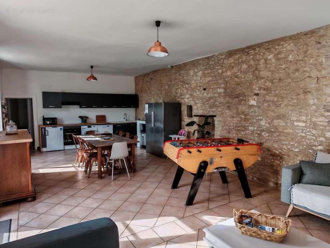 IMG20250722180934 - Maison à SAVIGNAC-LES-EGLISES