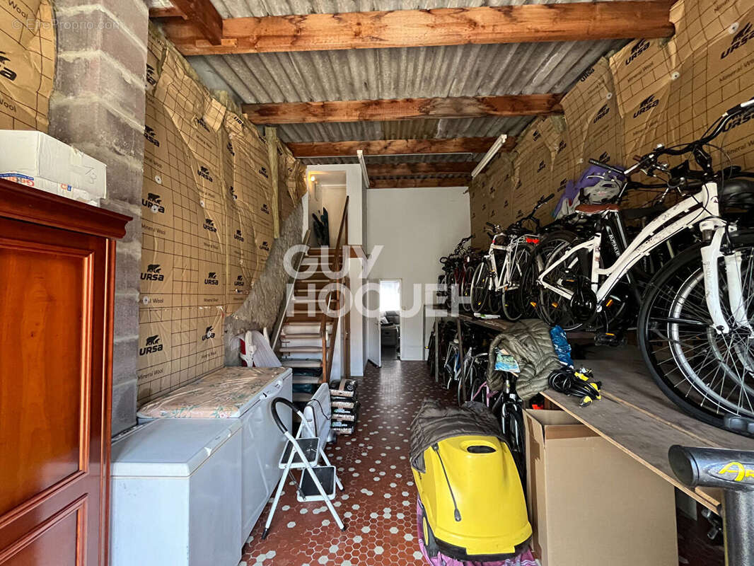 Maison à VENDAYS-MONTALIVET