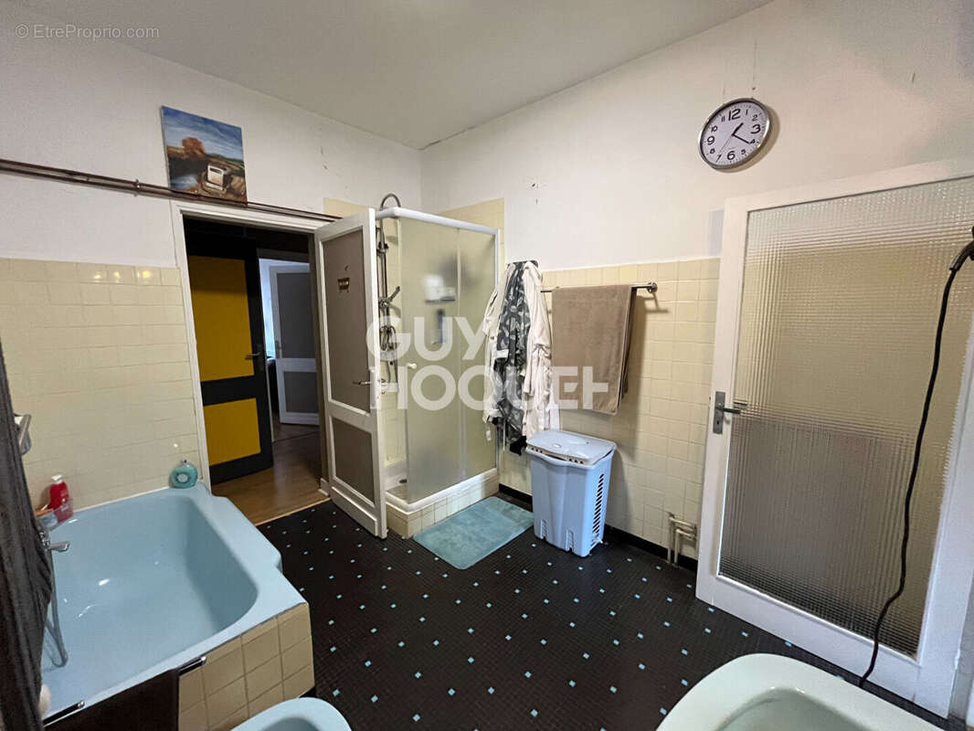 Maison à VENDAYS-MONTALIVET