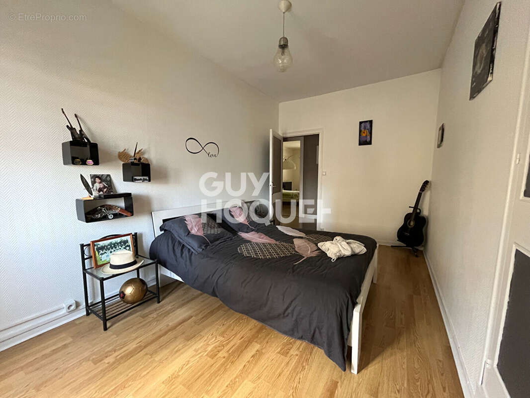 Maison à VENDAYS-MONTALIVET