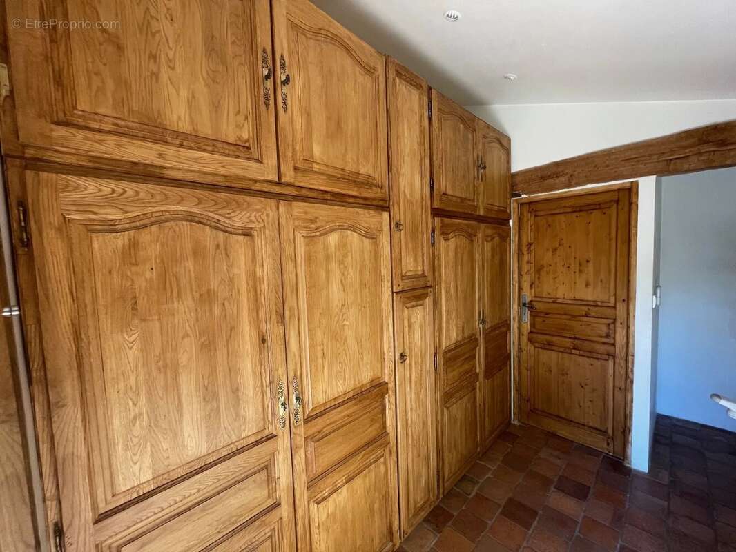 Maison à BERRE-LES-ALPES