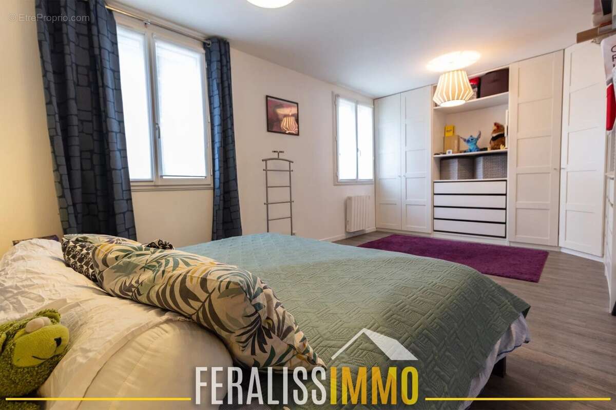 Maison à NEUVILLE-SUR-OISE