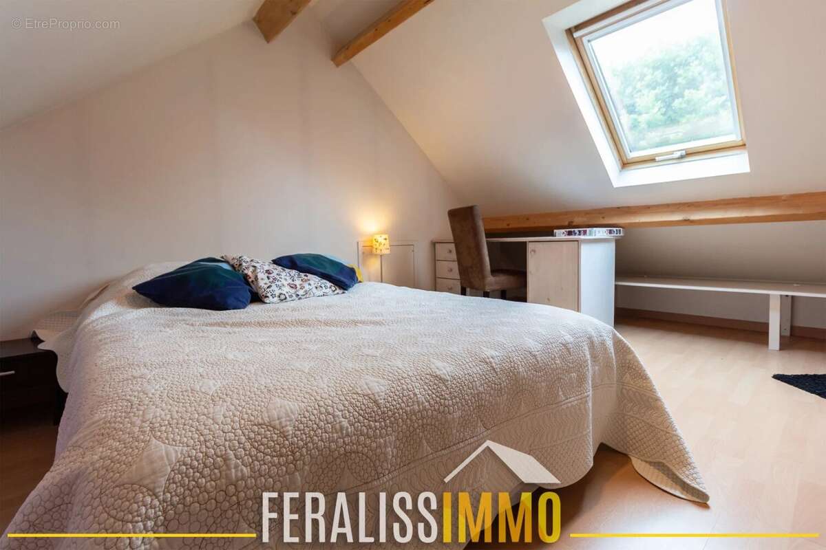 Maison à NEUVILLE-SUR-OISE