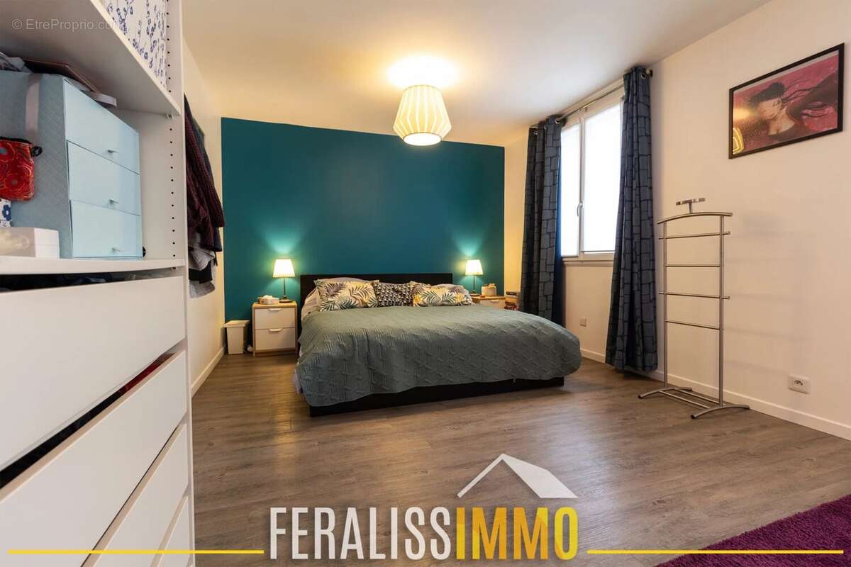 Maison à NEUVILLE-SUR-OISE