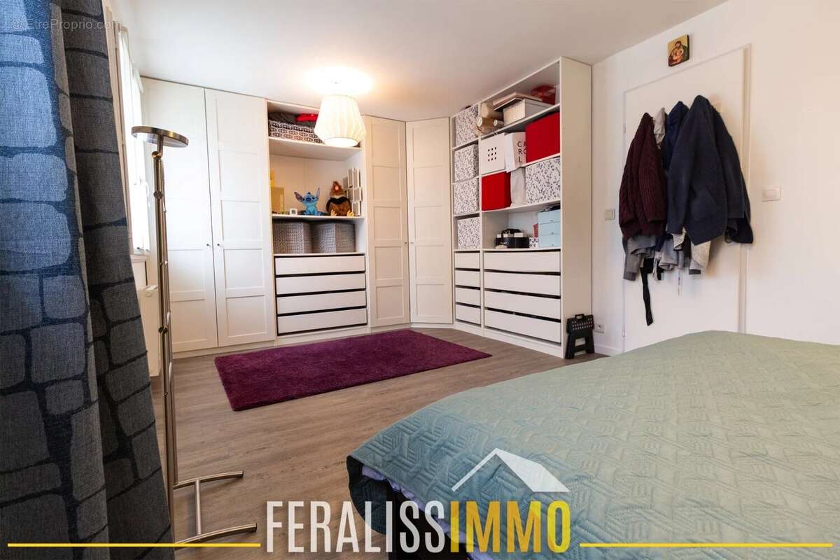 Maison à NEUVILLE-SUR-OISE