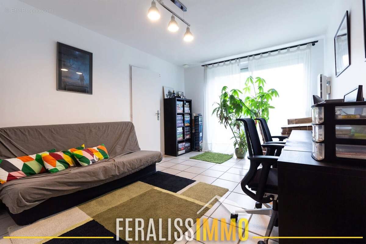 Maison à NEUVILLE-SUR-OISE