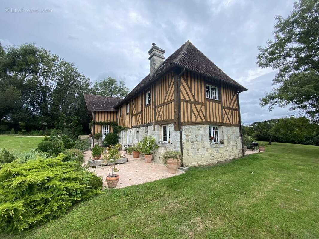 Maison à SAINT-DESIR