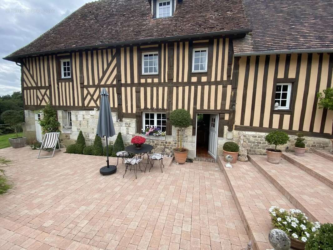 Maison à SAINT-DESIR