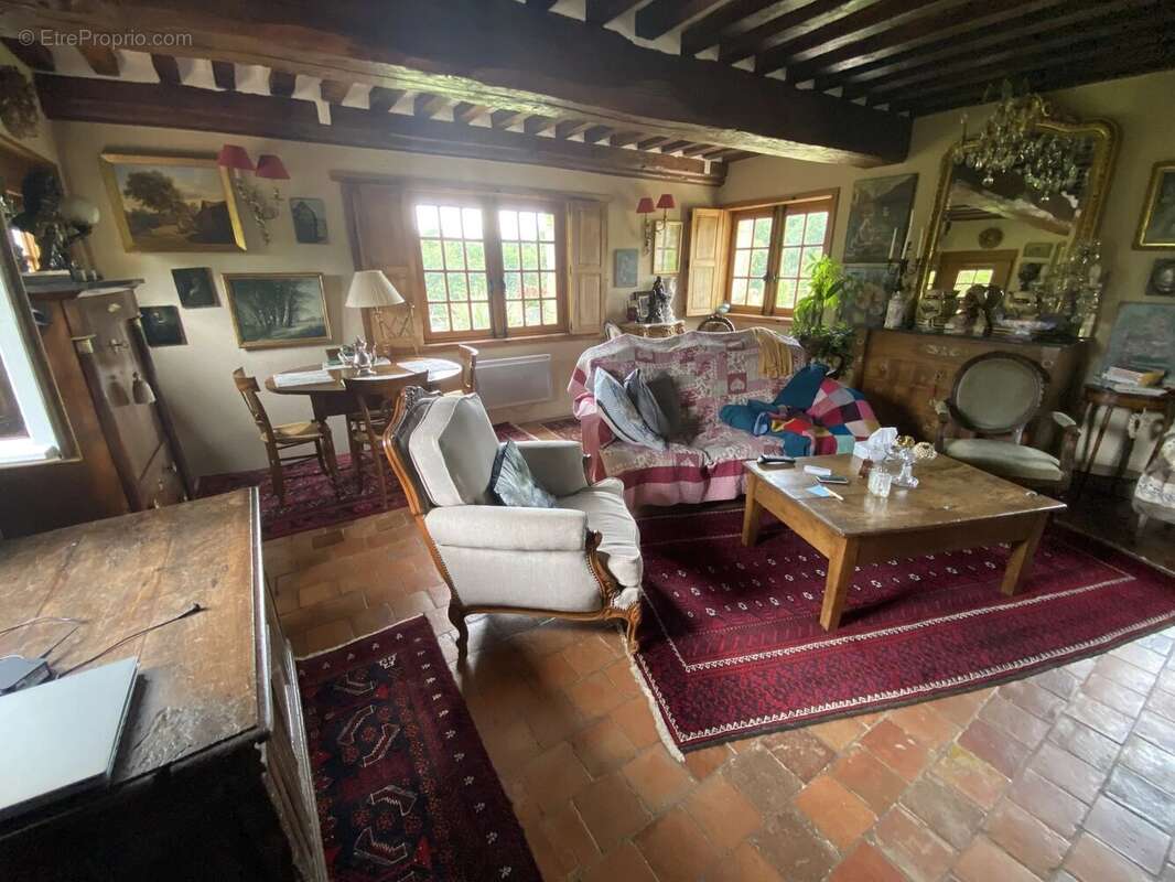 Maison à SAINT-DESIR