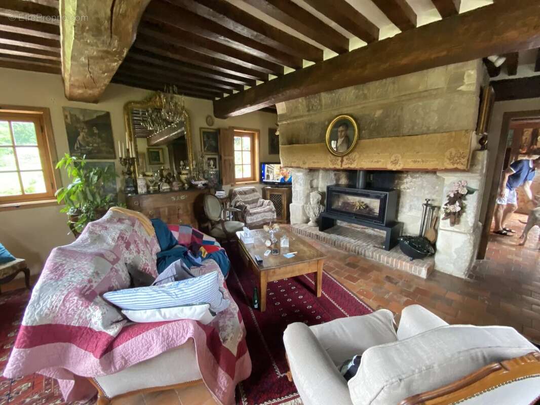 Maison à SAINT-DESIR