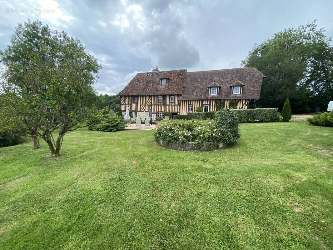 Maison à SAINT-DESIR