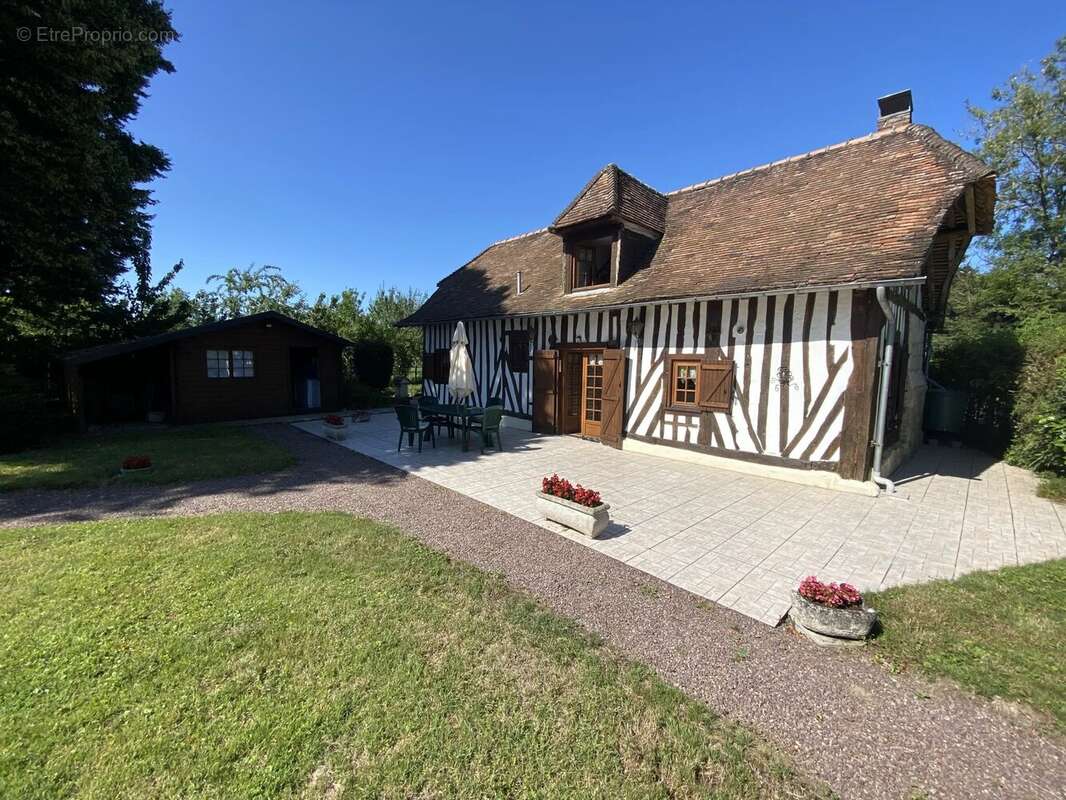 Maison à HOTOT-EN-AUGE