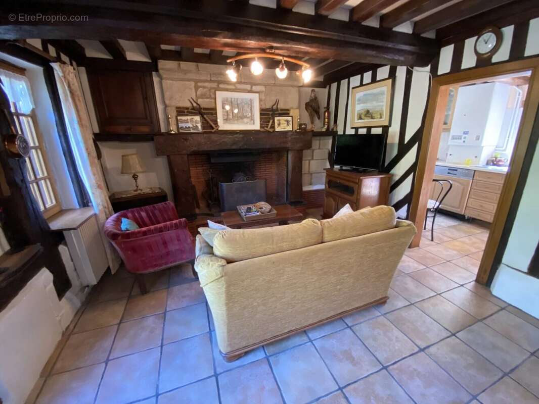 Maison à HOTOT-EN-AUGE