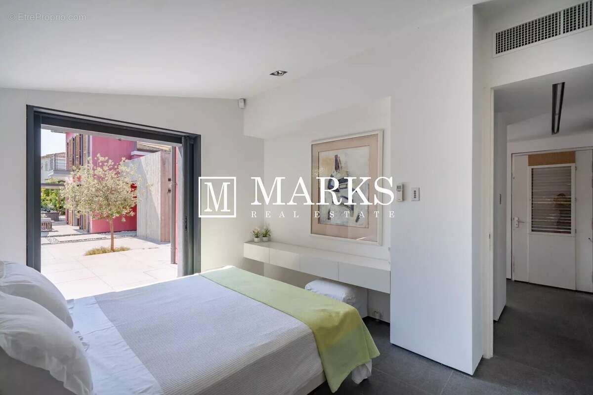 Maison à SAINT-JEAN-CAP-FERRAT