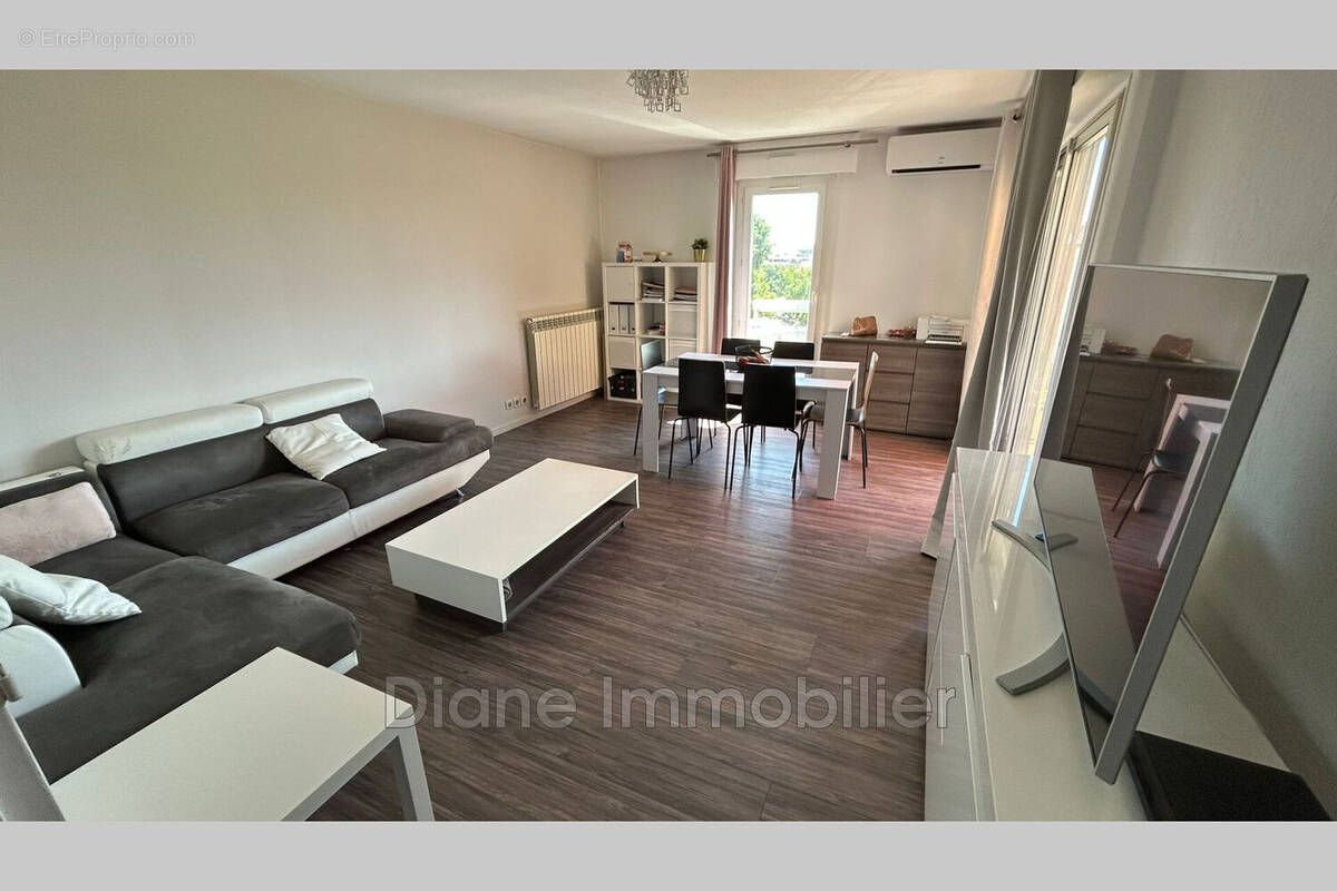 Appartement à NIMES