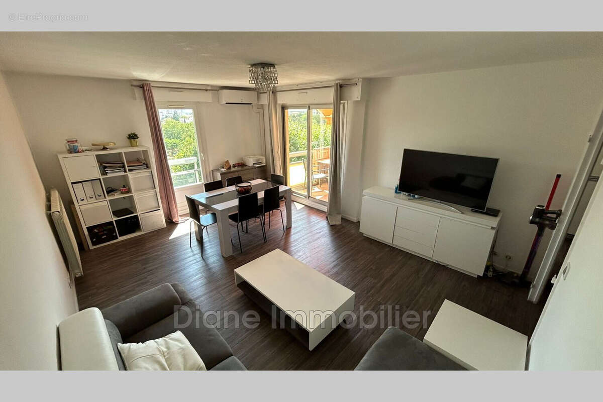 Appartement à NIMES