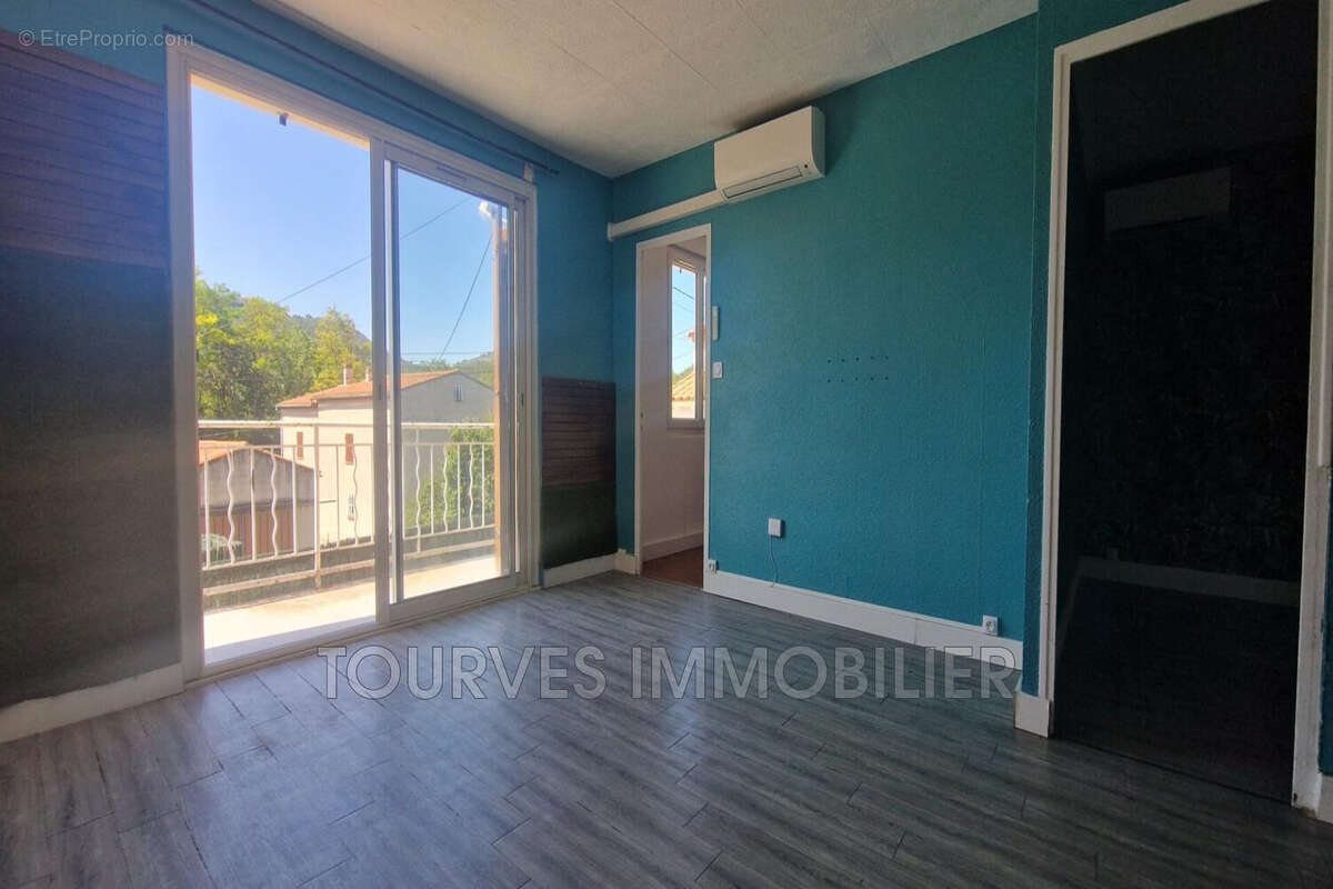 Maison à TOURVES
