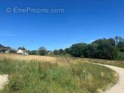 Terrain à FLEUREY-LES-FAVERNEY