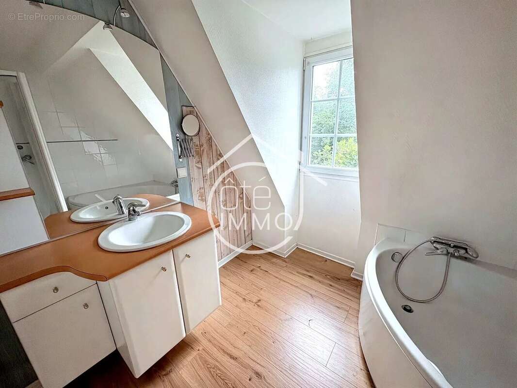 Maison à PRIGONRIEUX