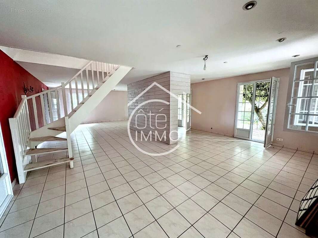 Maison à PRIGONRIEUX