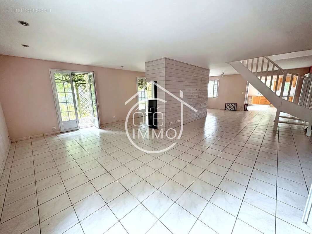 Maison à PRIGONRIEUX