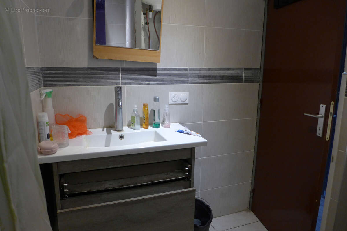 Commerce à LESPARRE-MEDOC