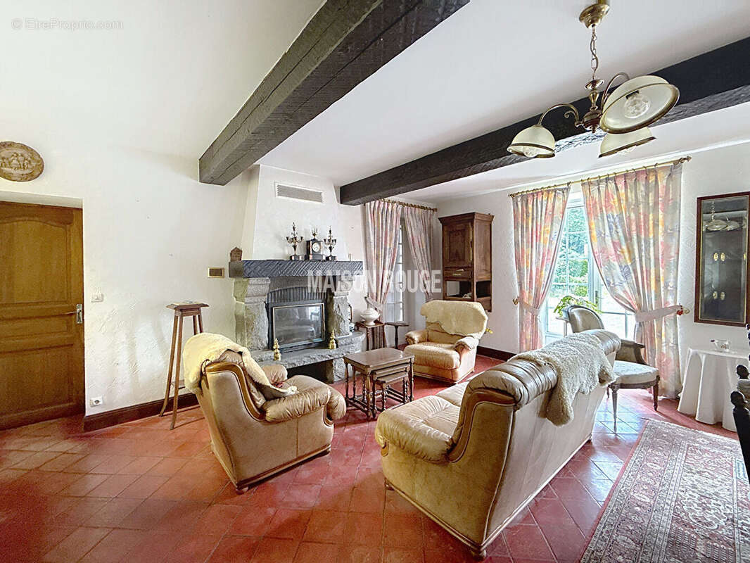 Maison à SAINT-MARCAN